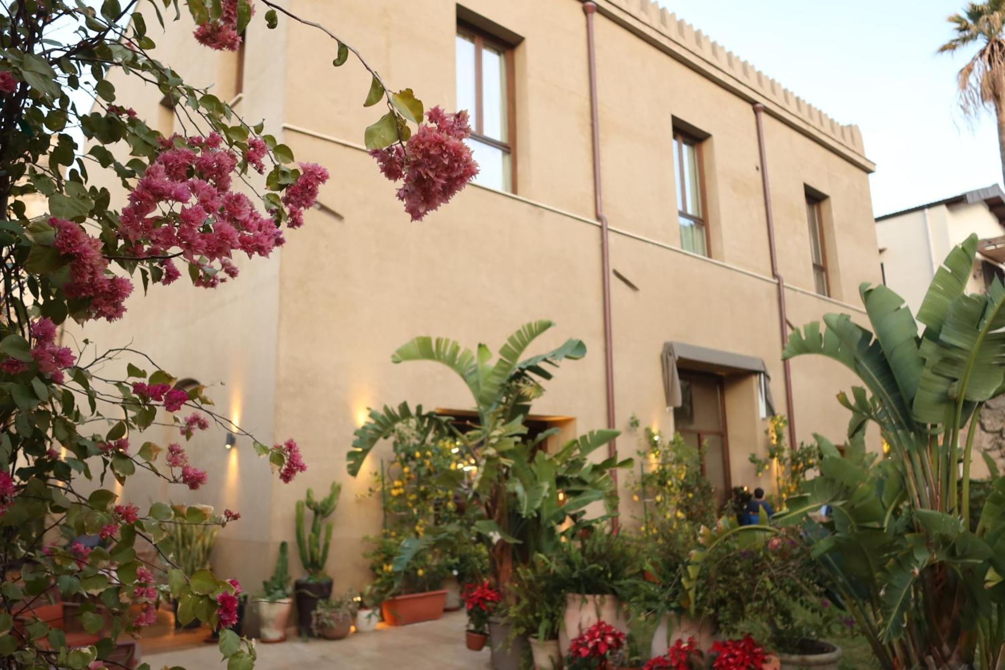 Bastione Spasimo Boutique Hotel Palermo Bagian luar foto